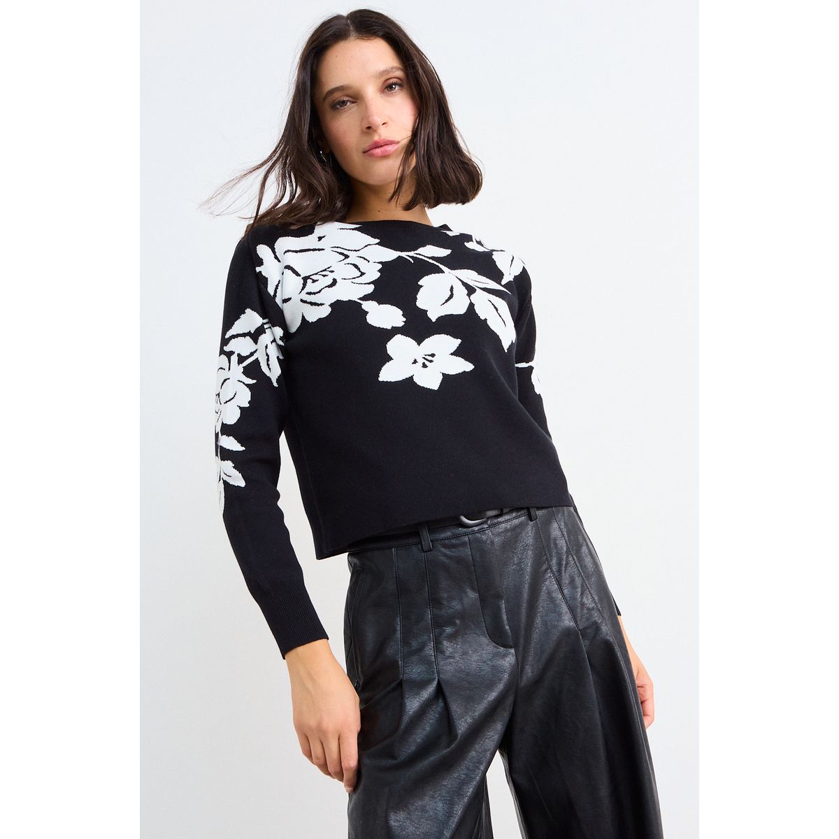 IO - Sweater Fantasia Mujer Negro Io