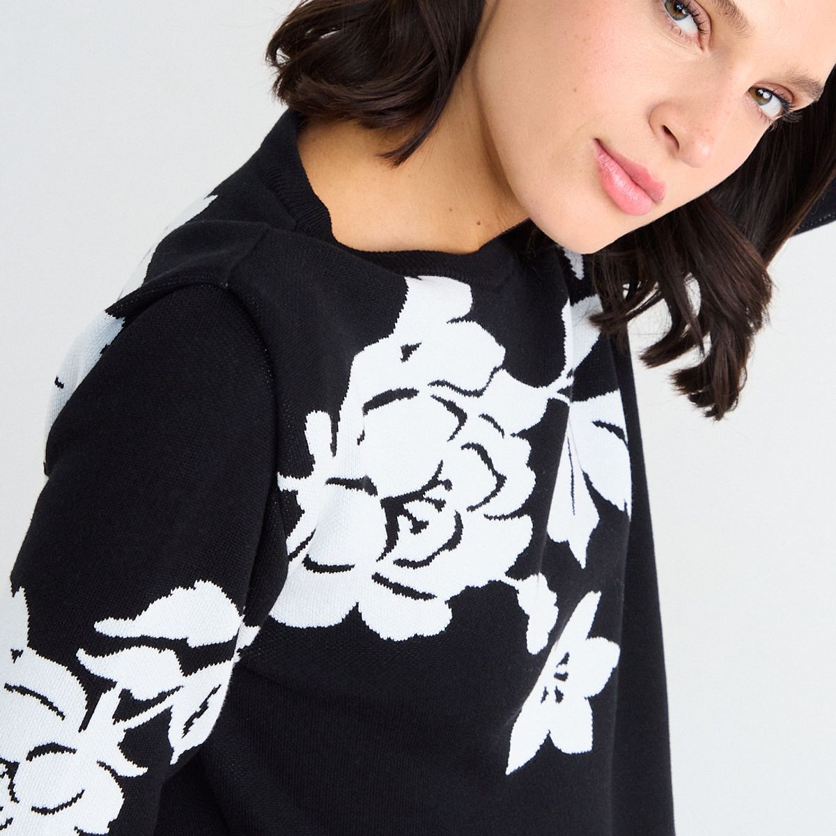 IO - Sweater Fantasia Mujer Negro Io
