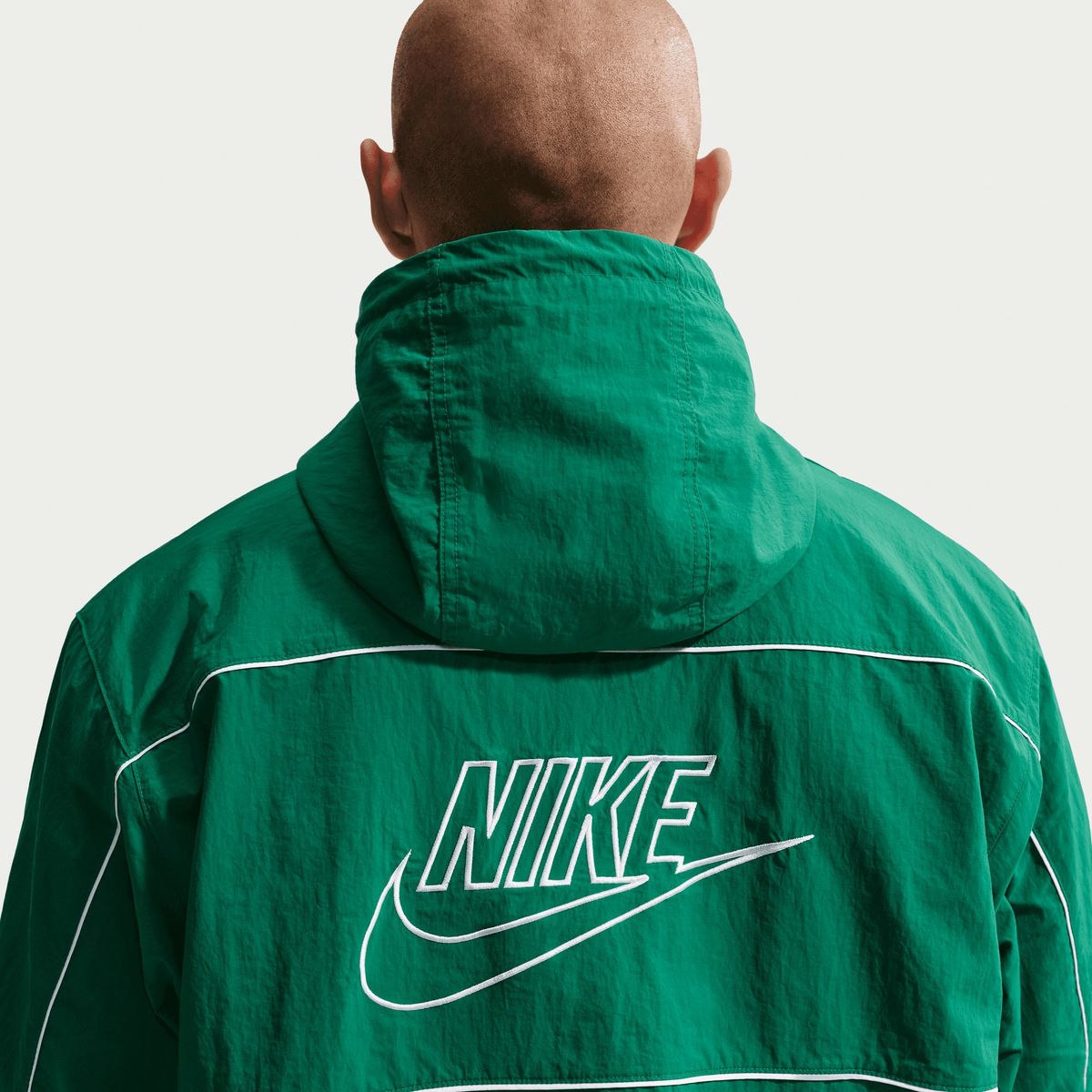 NIKE - Chaqueta Nike Club Verde Hombre