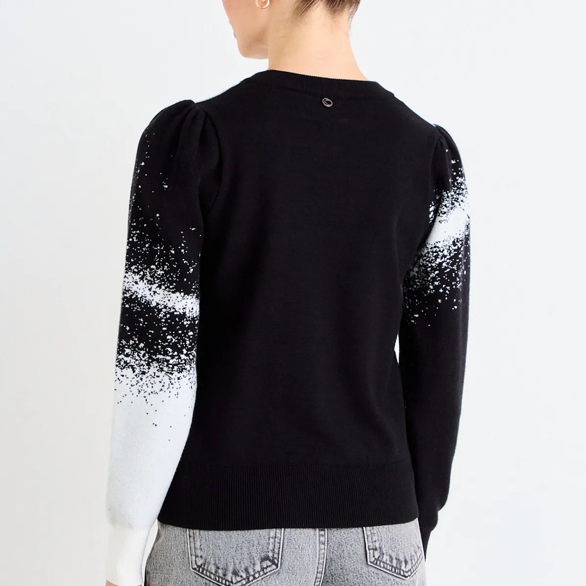 IO - Sweater Fantasia Mujer Negro Io