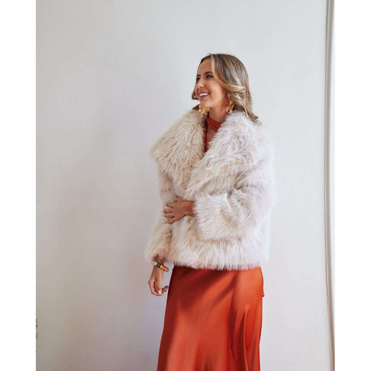 MI PLACARD - Peludo Lucia Beige