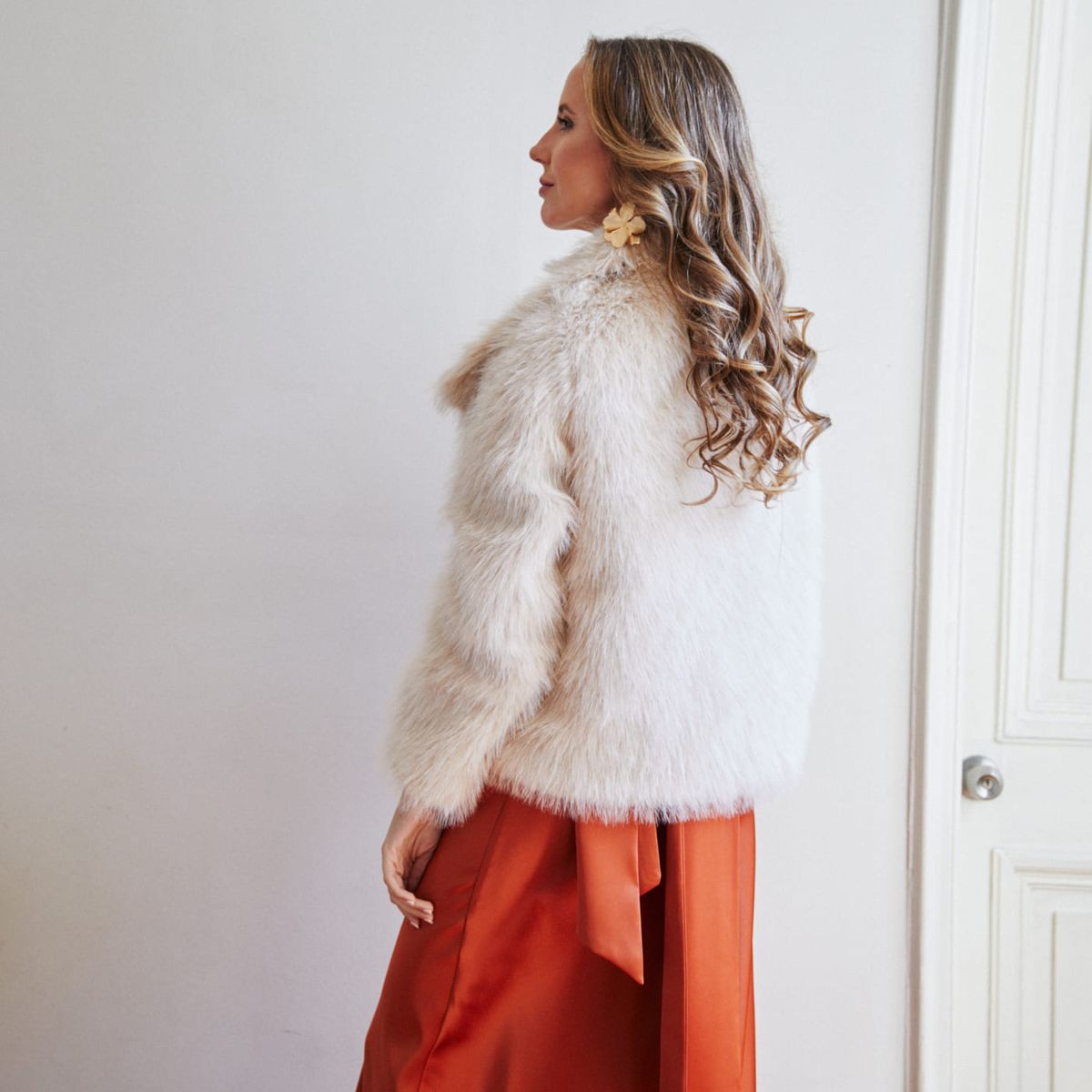MI PLACARD - Peludo Lucia Beige
