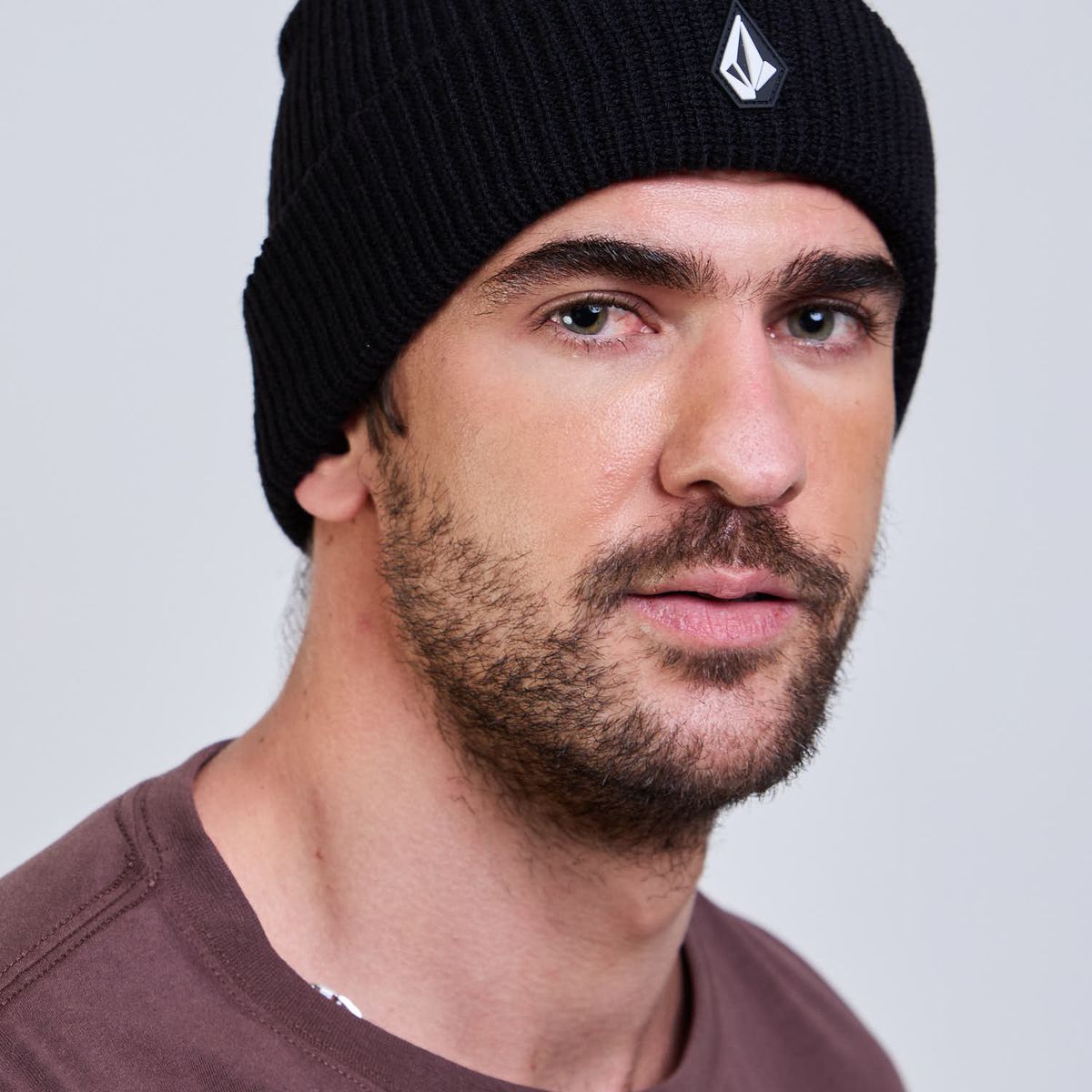 VOLCOM - Gorro Skalion Negro Hombre Volcom