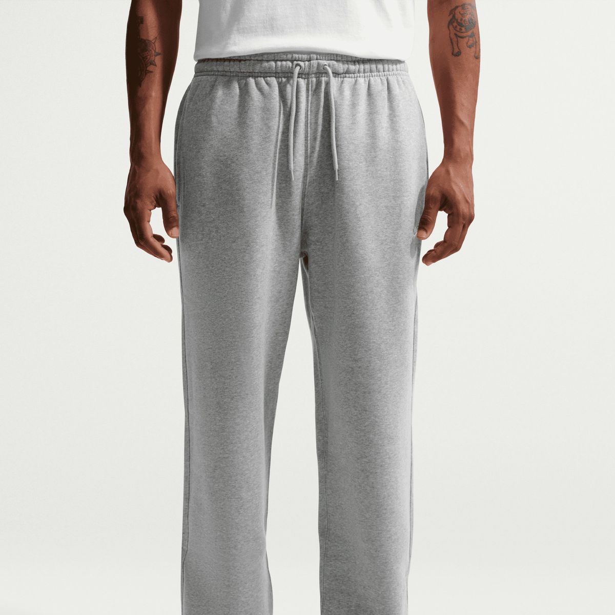 NIKE - Pantalón Buzo Nike Club Negro Hombre