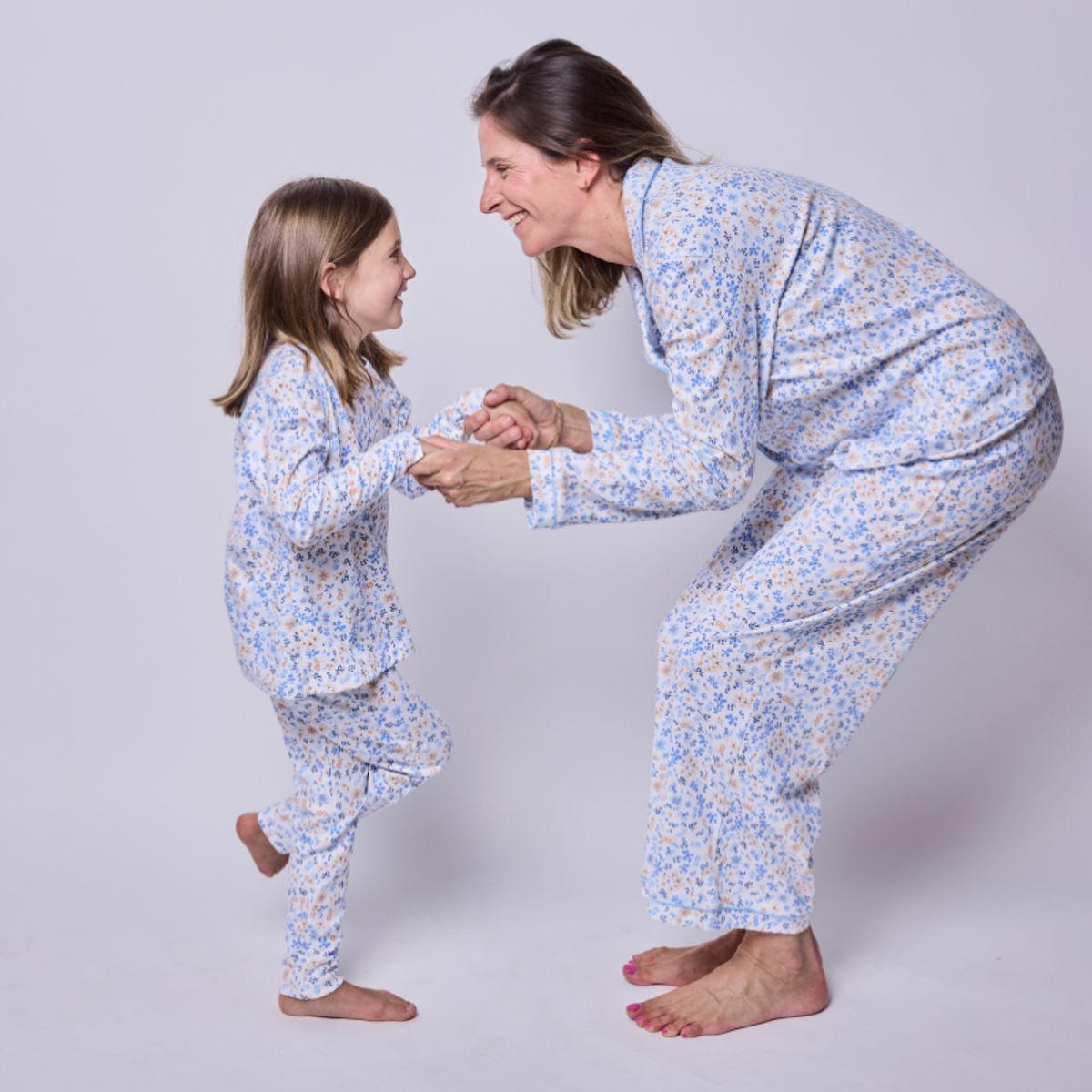 SIMPLY B - Pijama largo flores otoñales niña