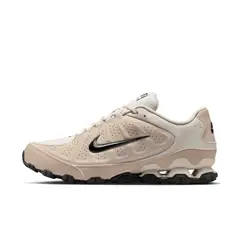 NIKE - Zapatillas Reax 8 Marrón Hombre