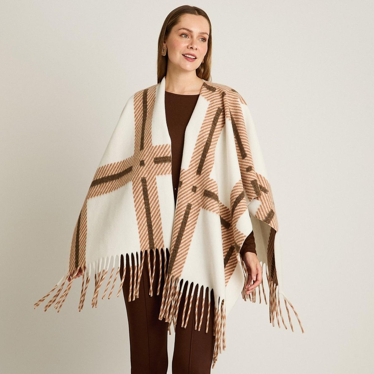 LORENZO DI PONTTI - Poncho Beige con Estampado Geométrico y Flecos en Tejido