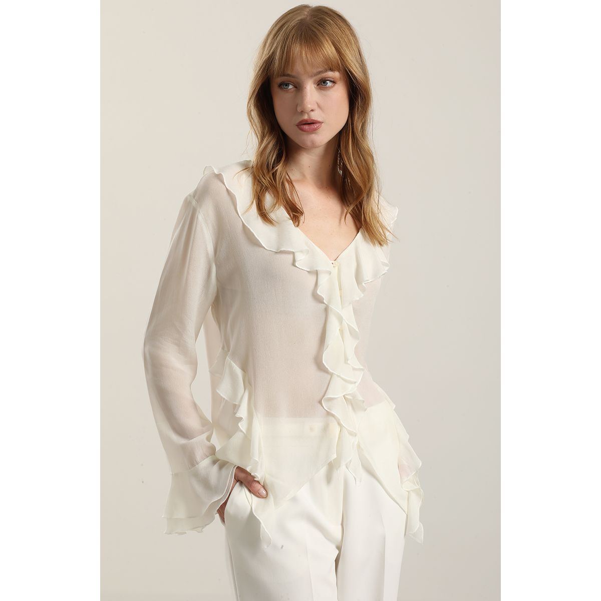 LIOLA - Blusa volantes semitransparente, beige Liola