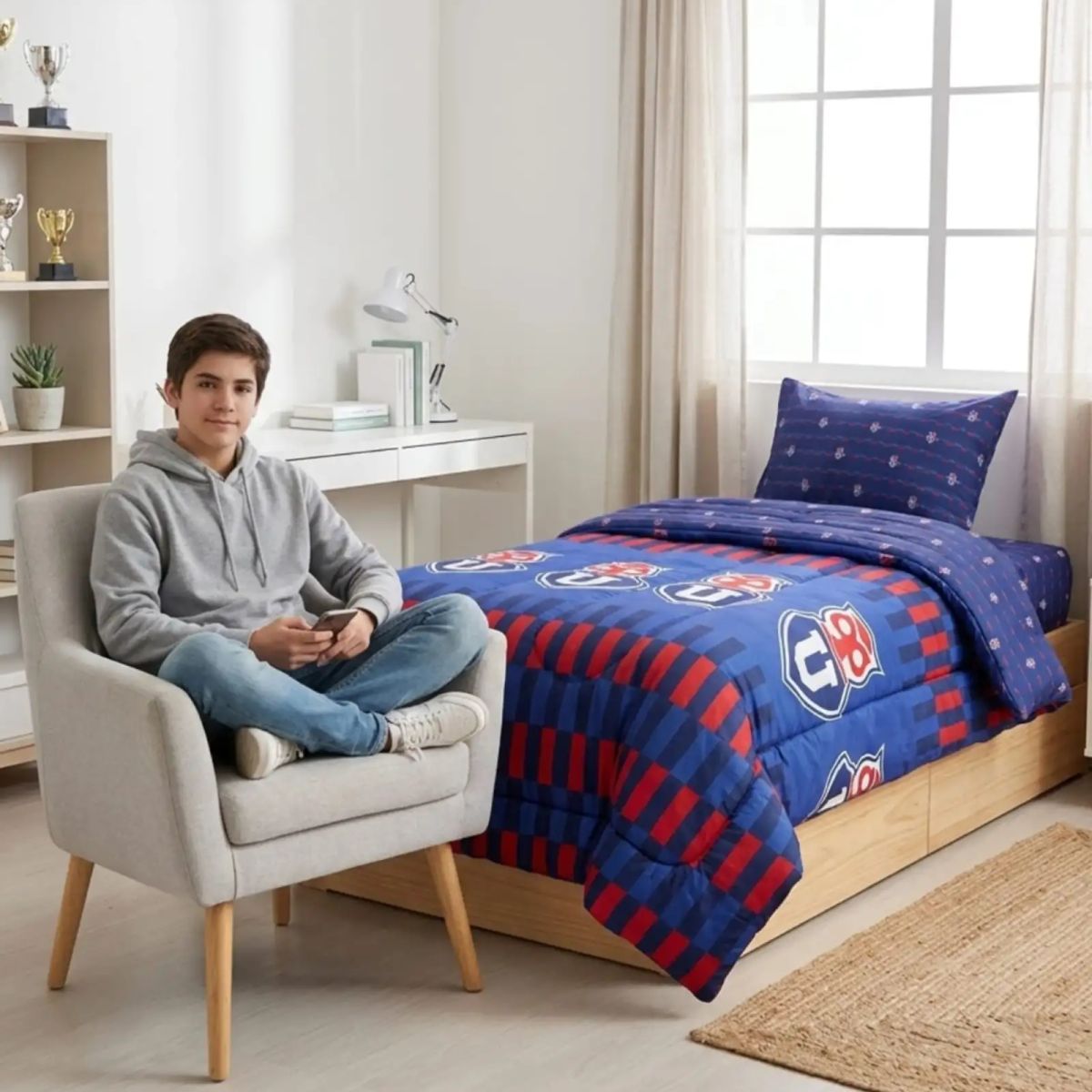 GENERICO - Plumón U. De Chile Azul Plaza y Media con funda