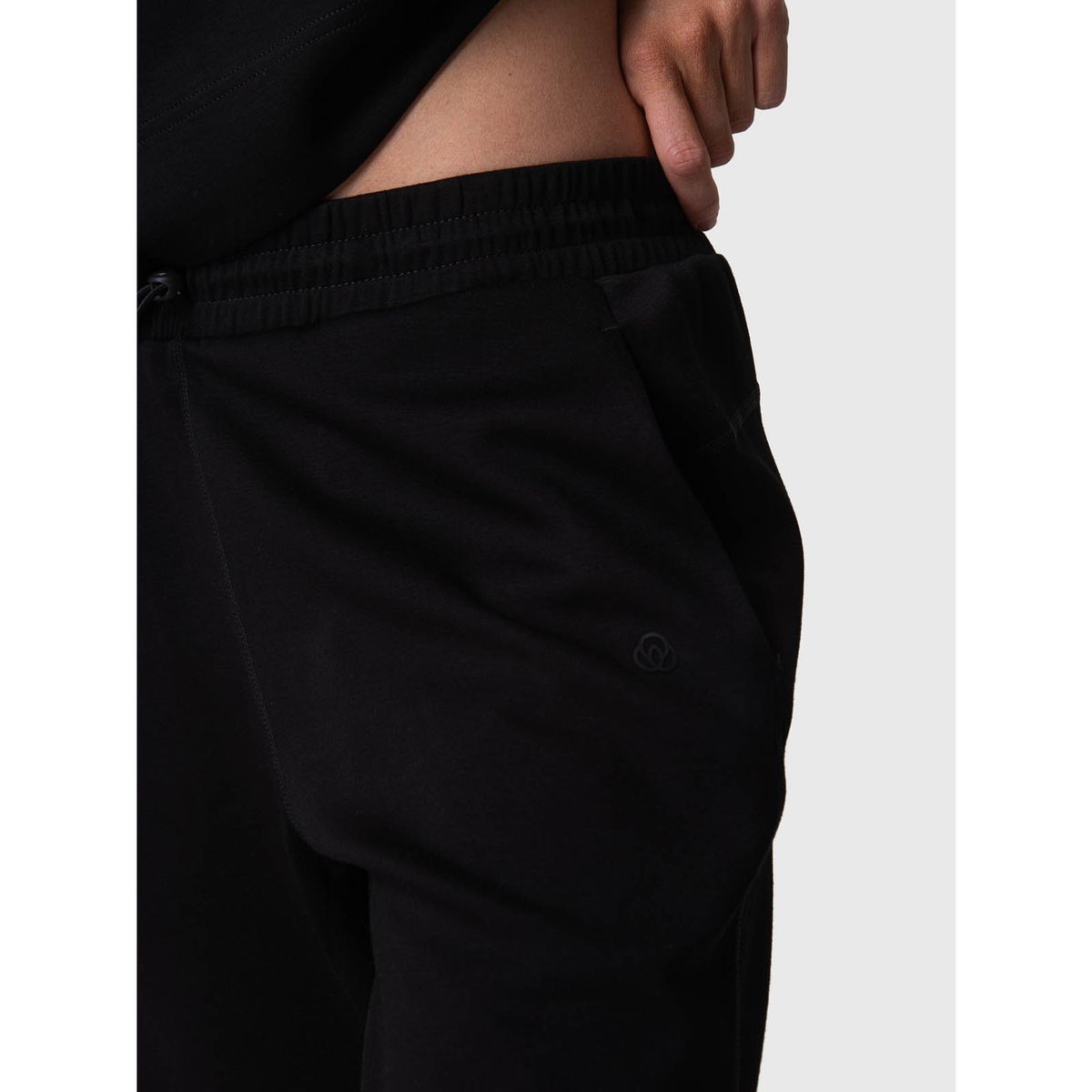BSOUL - Pantalon Buzo Mujer Pant Anna Rec Negro BSOUL