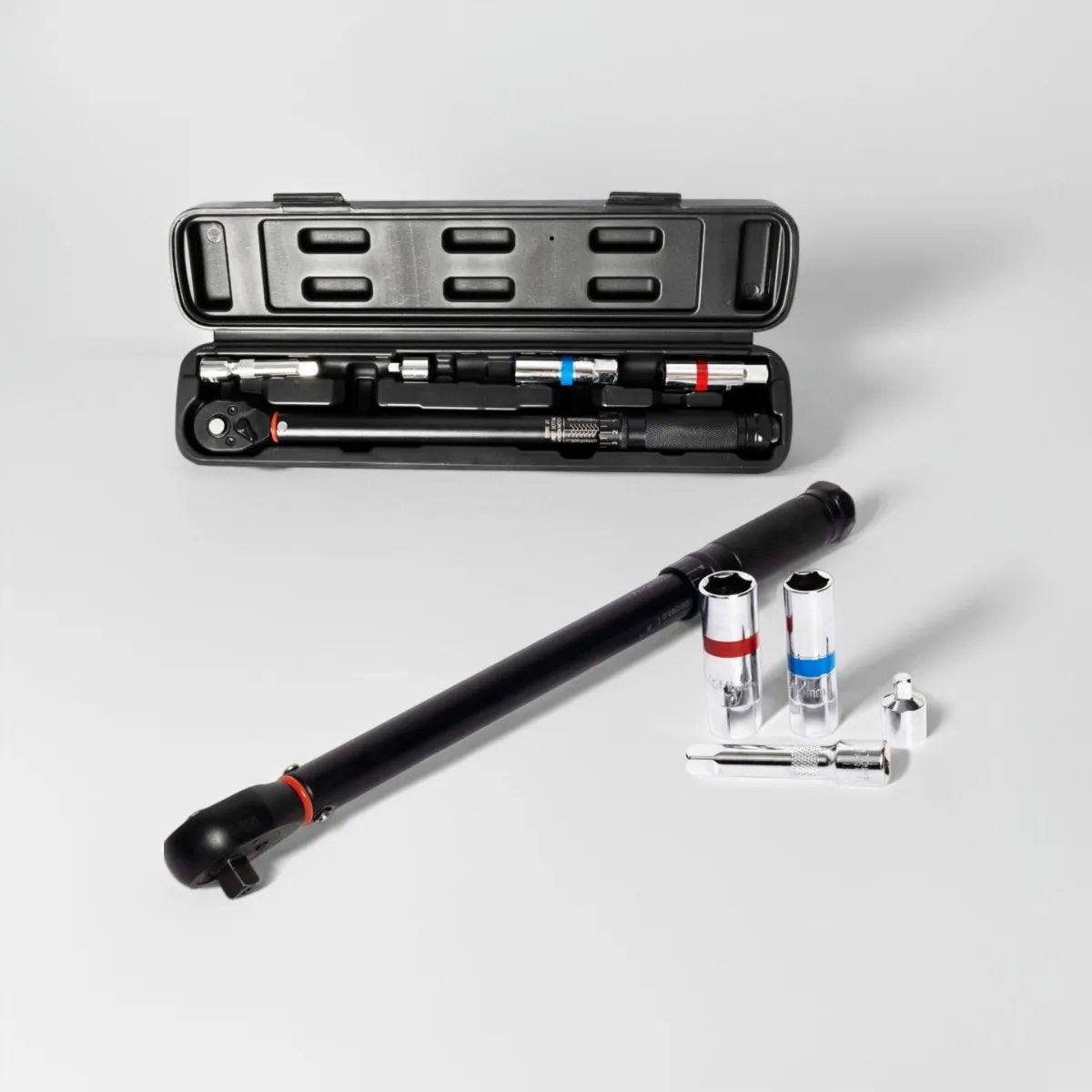 GENERICO - Llave De Torque Profesional 38 Pulgada 5- 70nm 5pc