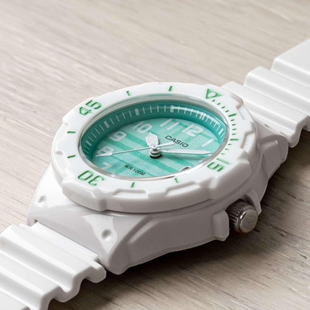 CASIO - RELOJ CASIO LRW200H-3C MUJER ANALOGO WR100M