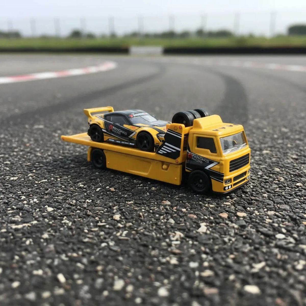 HOT WHEELS - Toyota Gr Supra 2026 Team Transport Premium Hot Wheels