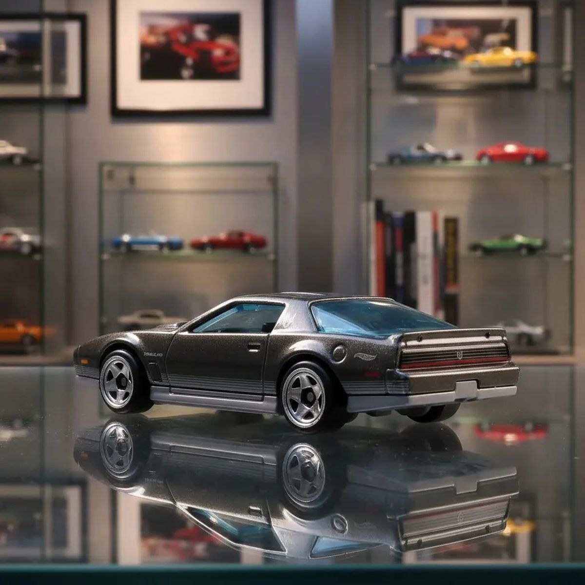 HOT WHEELS - Pontiac Firebird 1984 Hot Wheels Silver 1/64