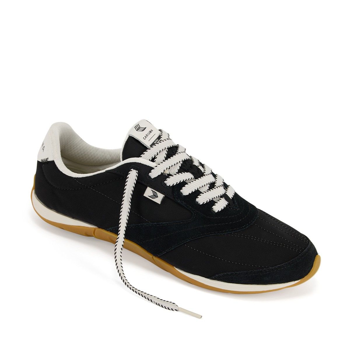 CARIUMA - Zapatilla Cariuma Women SUTAI Nylon Suede Gum Black