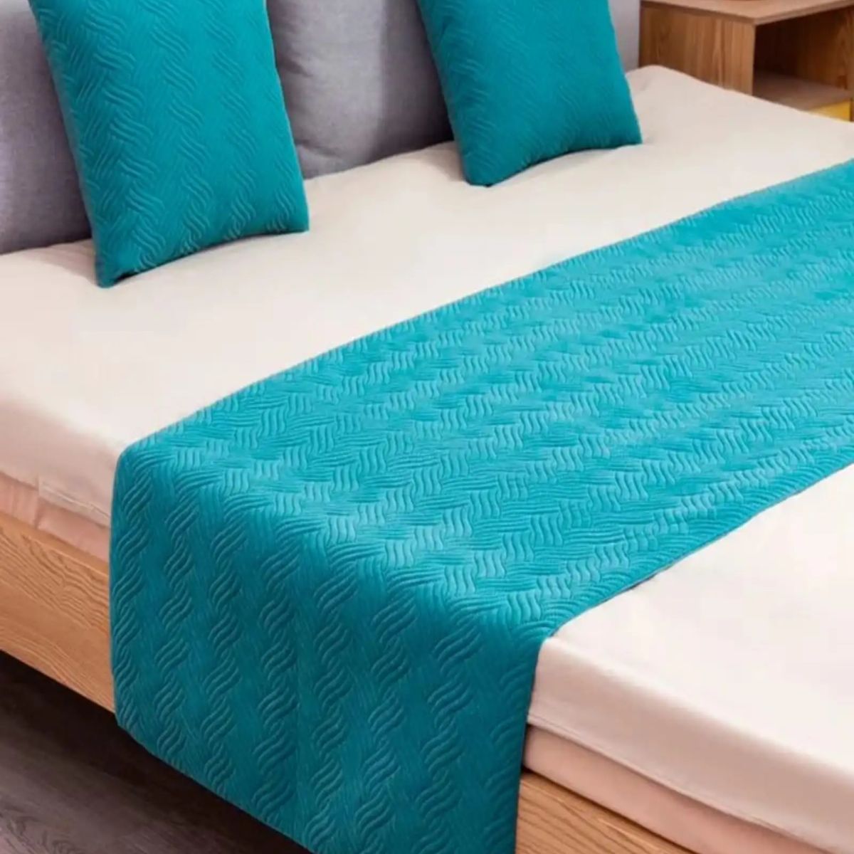 GENERICO - Set Piecera Plush Ultra Suave + 2 Fundas de Cojín 45x45 cm