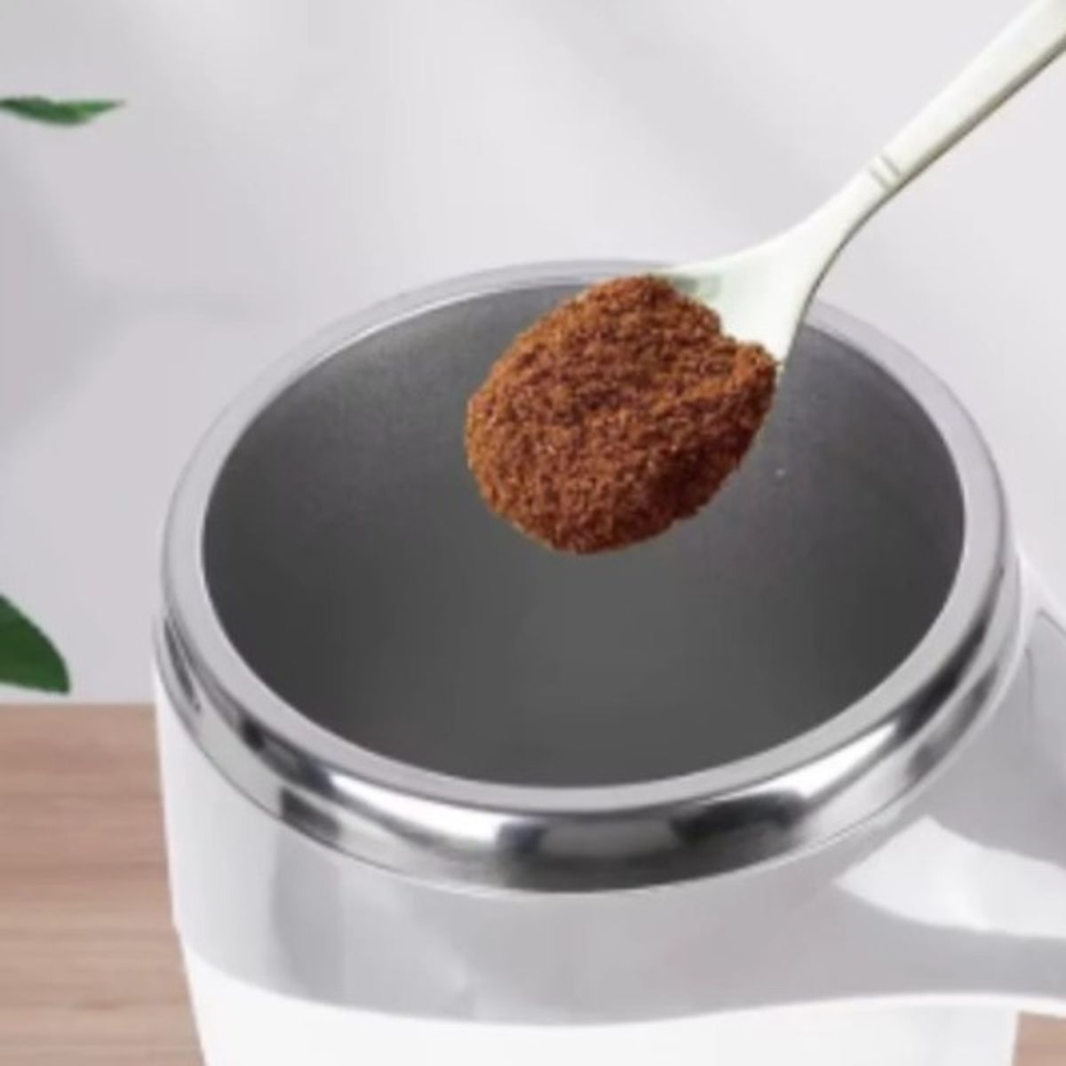 GENERICO - Taza Revolvedora de Café Automática