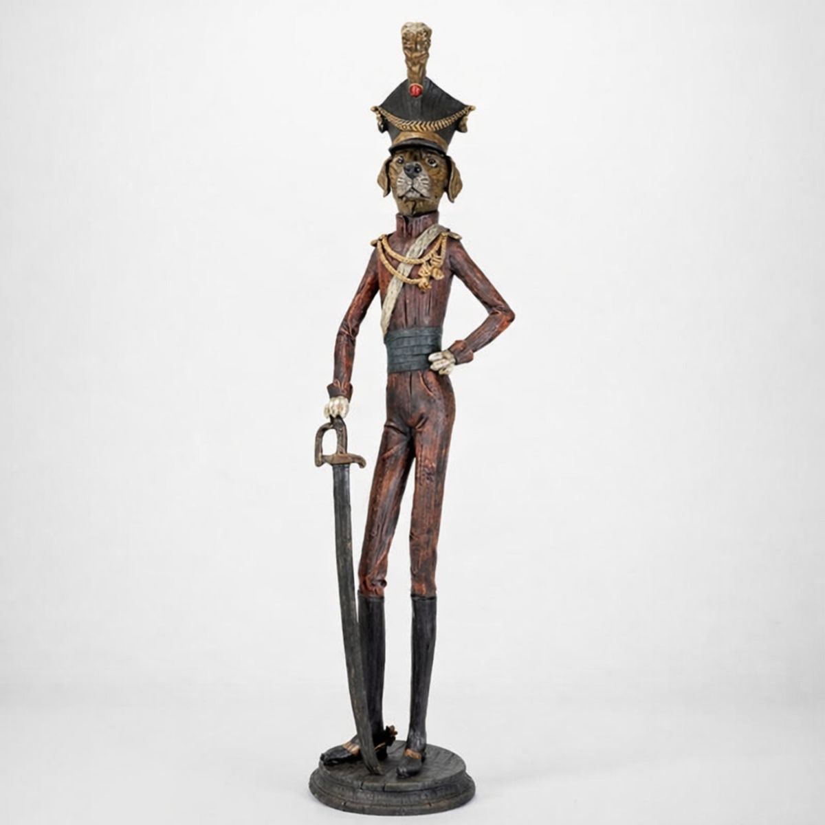 GENERICO - Estatua Galgo Realista "The Commander" – Elegancia Histórica de 85 cm