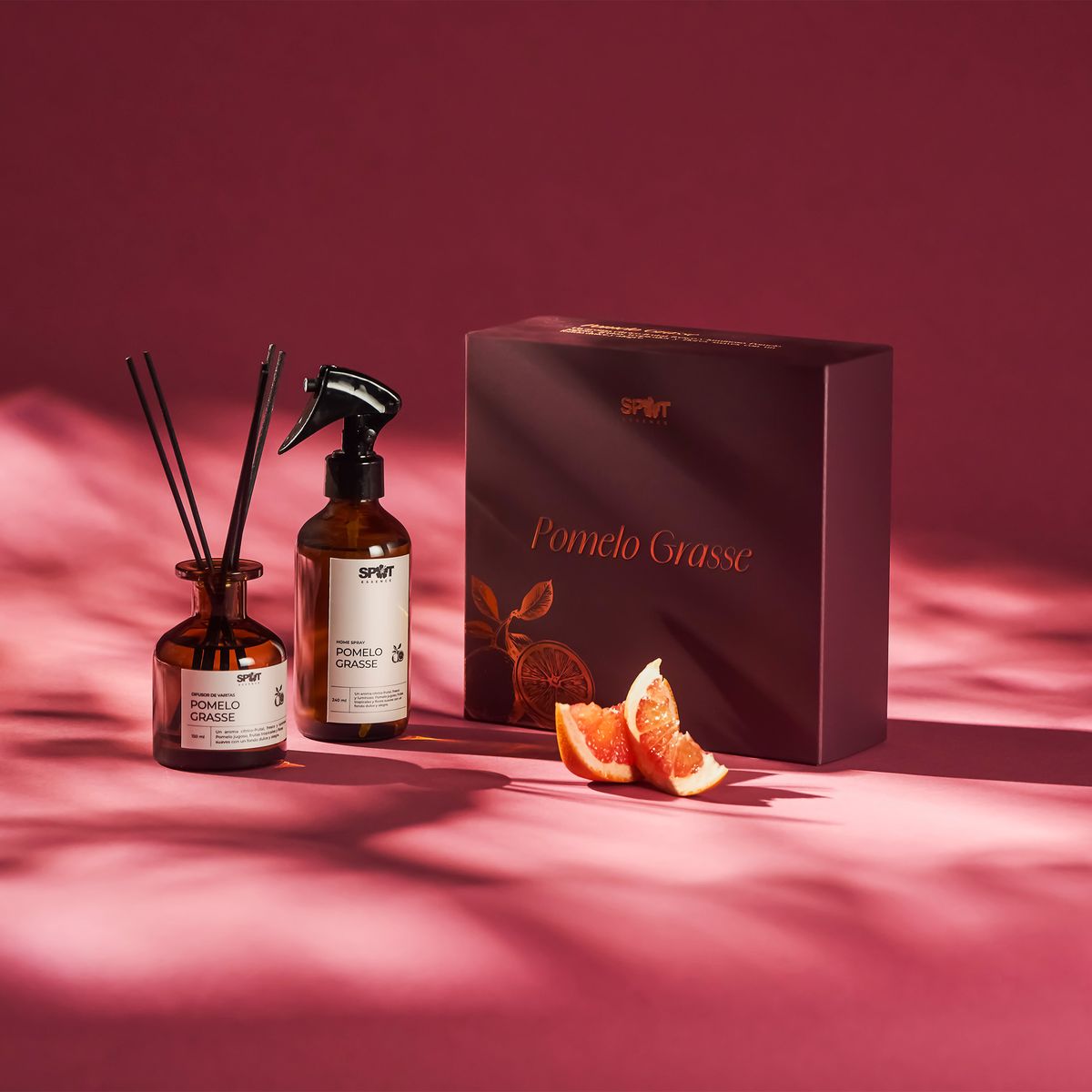 SPOT ESSENCE - Pack Día de la Madre Home Spray + Difusor de Varillas Pomelo Grasse