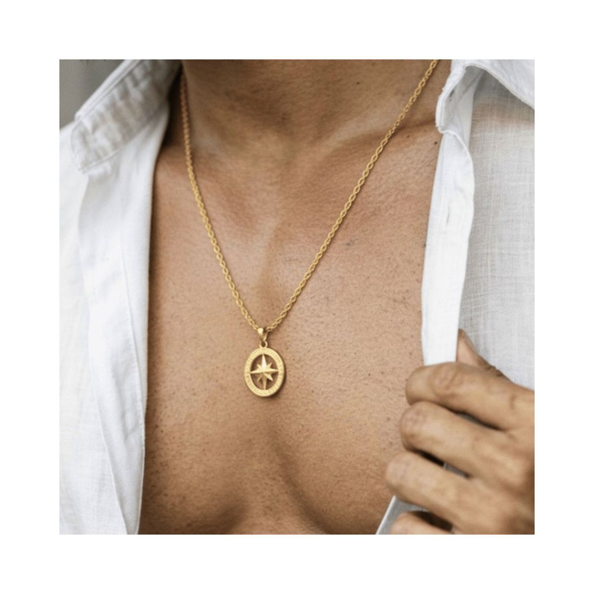 SAINT VENIK - Compass Pendant II Enchapado 50cm Identidad Rumbo Saint Venik