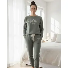 KOWHAI - Pijama Franela Mujer Estampado Flor de Loto Verde