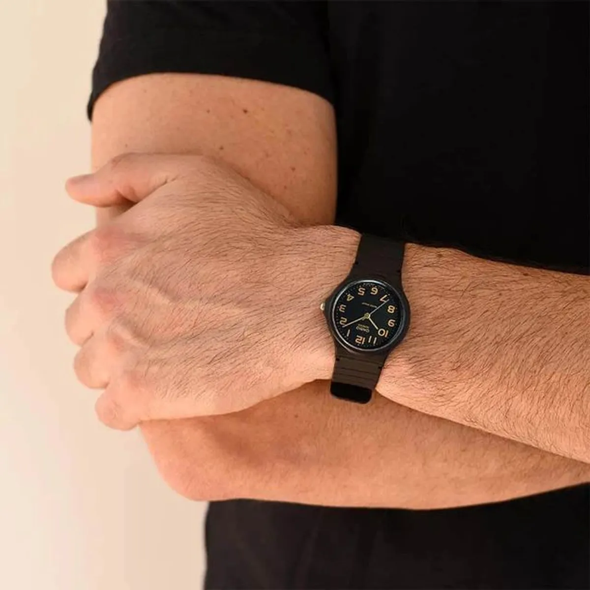 CASIO - Reloj Casio MQ-24-1B2