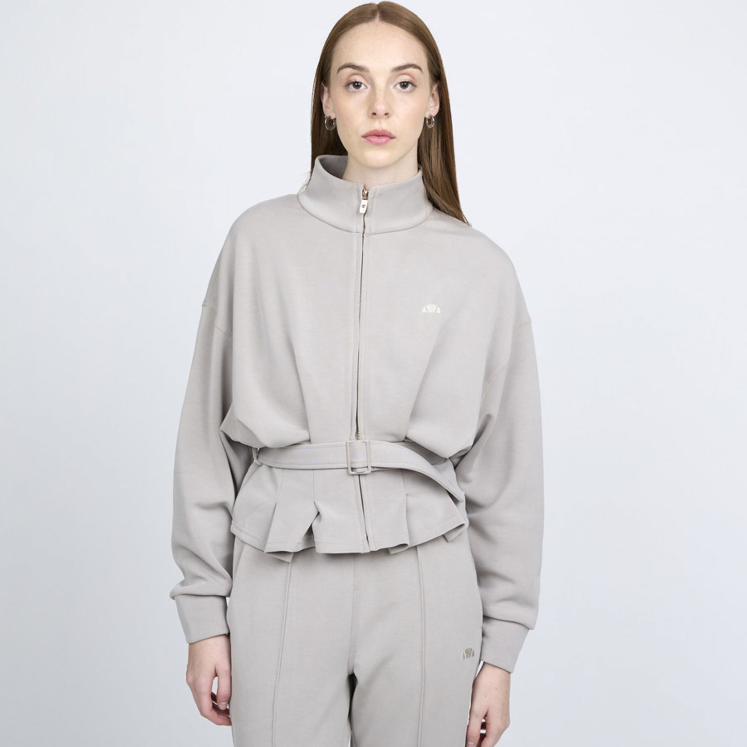 ELLESSE CHAQUETA MUJER ELLESSE LIZZIE BEIGE | Falabella Chile