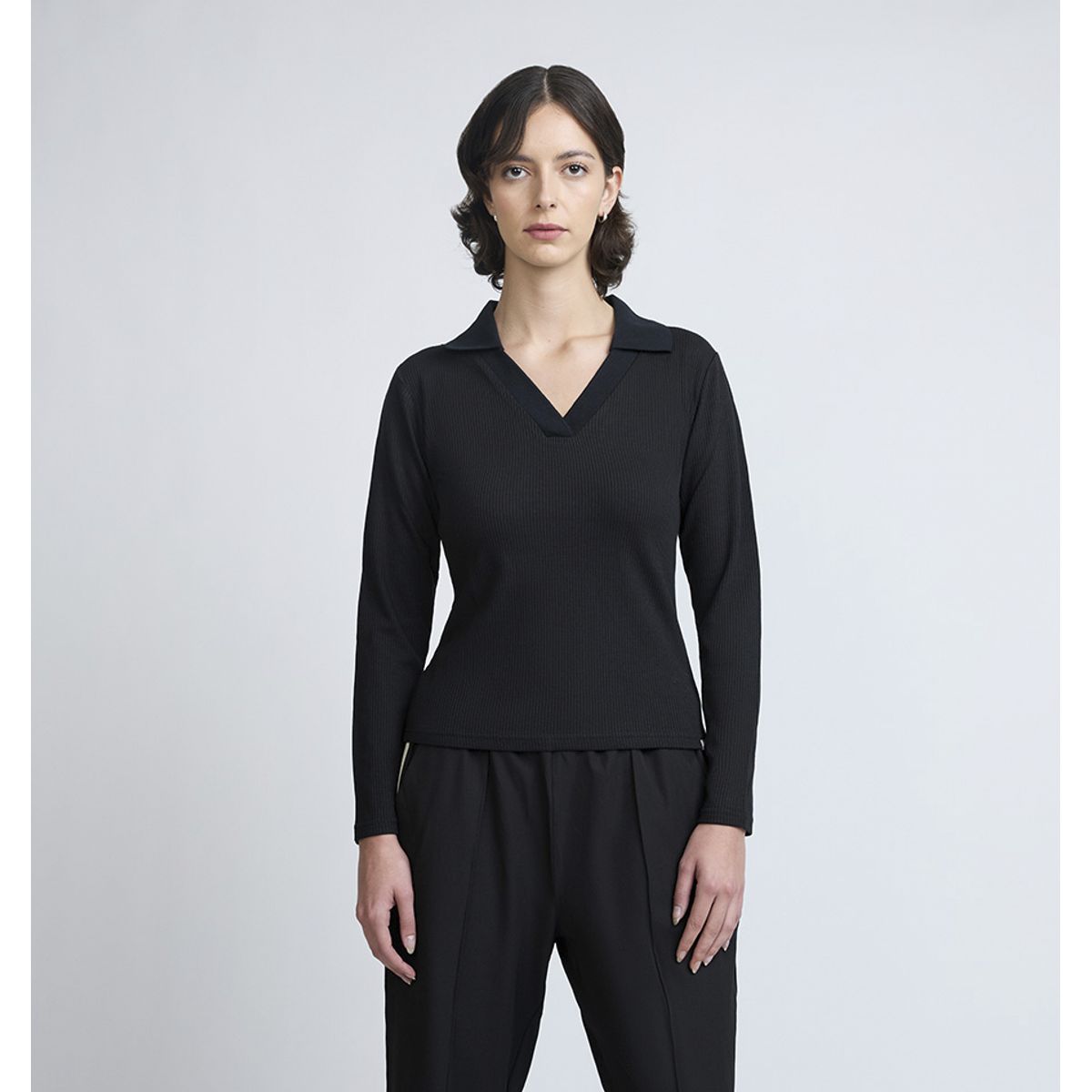 ELLESSE - POLERA MUJER ELLESSE LINA NEGRO