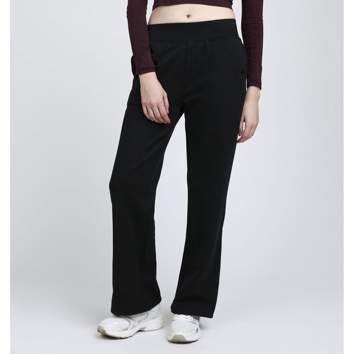ELLESSE - PANTALON MUJER ELLESSE SALMA NEGRO