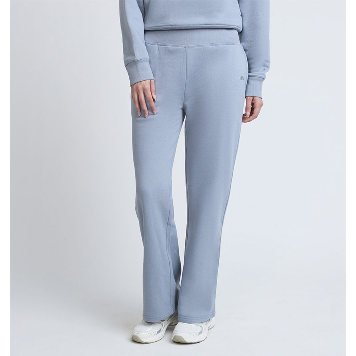 ELLESSE - PANTALON MUJER ELLESSE SALMA ACERO