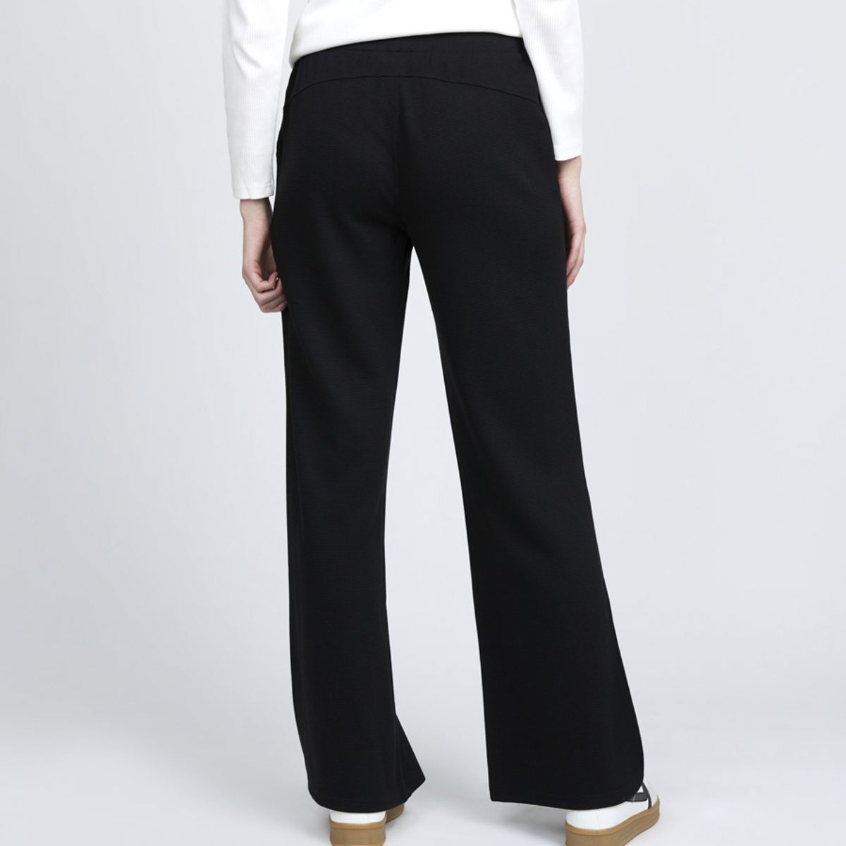 ELLESSE - PANTALON MUJER ELLESSE LIZMAR NEGRO