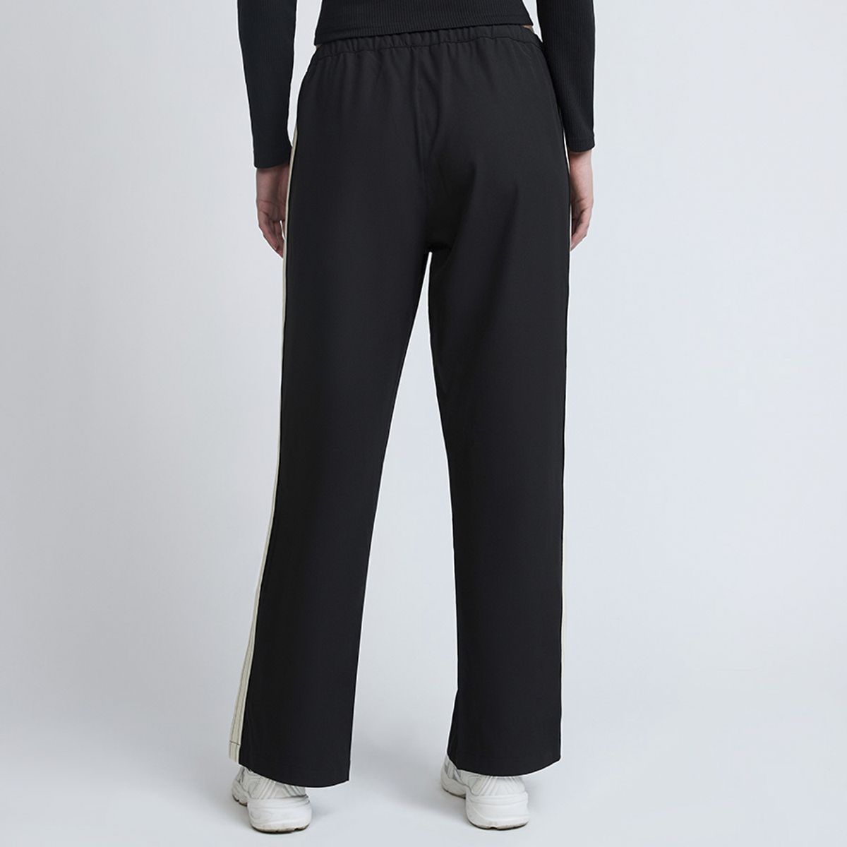 ELLESSE - PANTALON MUJER ELLESSE LONDRES NEGRO
