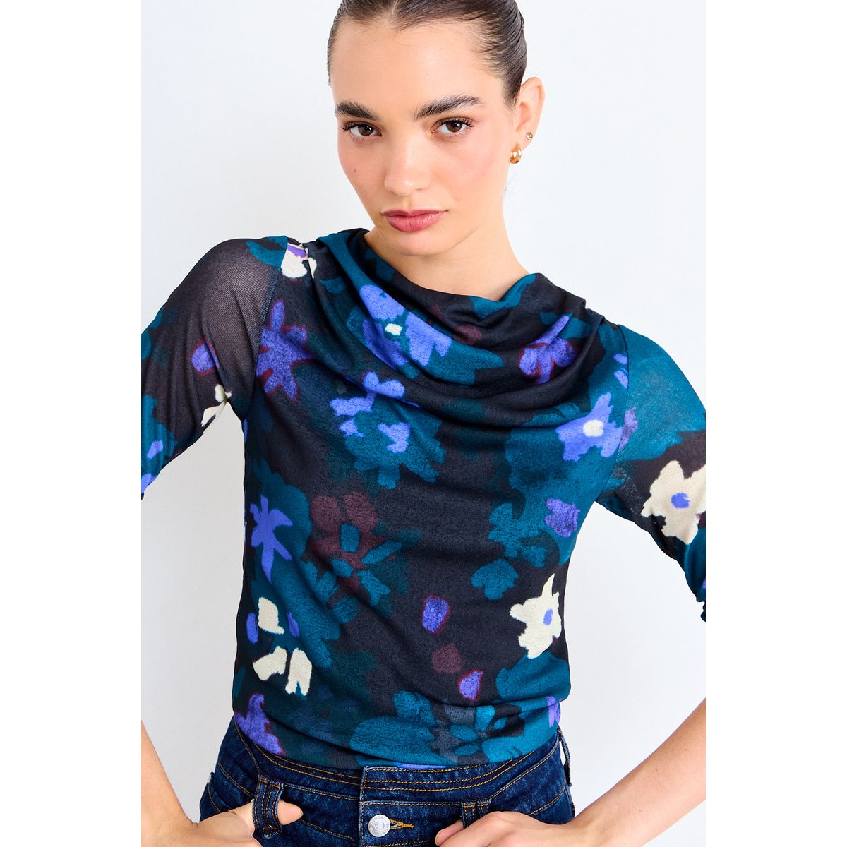 IO - Polera Estampada Mujer Negro Io