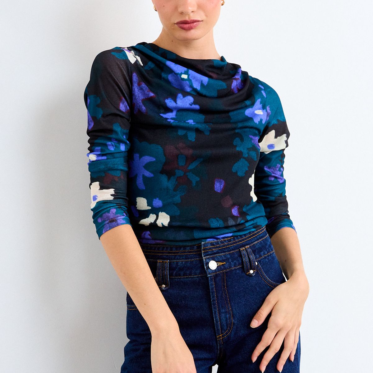 IO - Polera Estampada Mujer Negro Io
