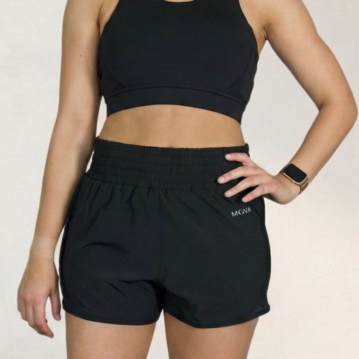 AM ACTIVE MOVA - Shorts Imani Negros Active Mova