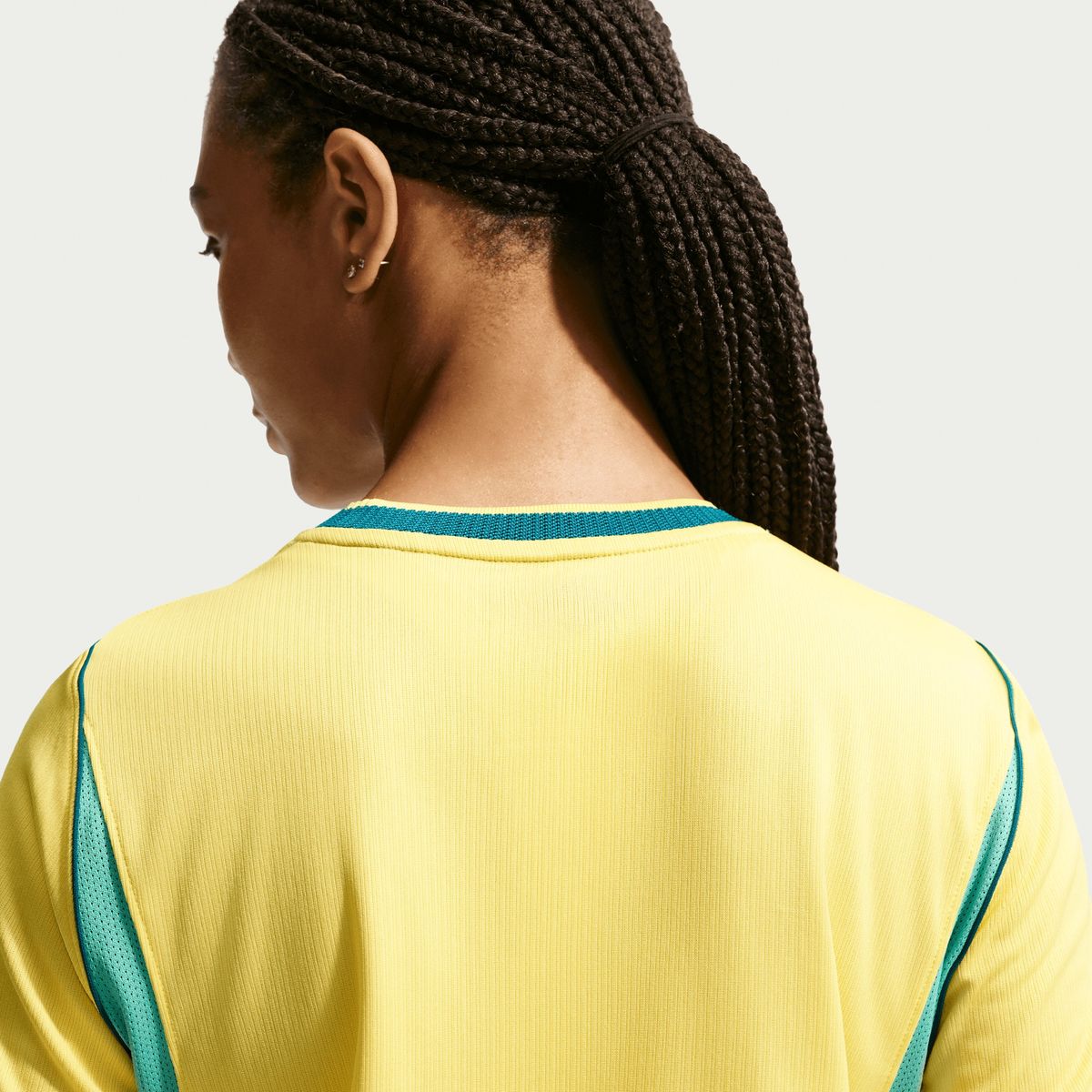 NIKE - Camiseta Nike Brasil local 2026 Stadium Amarillo Mujer