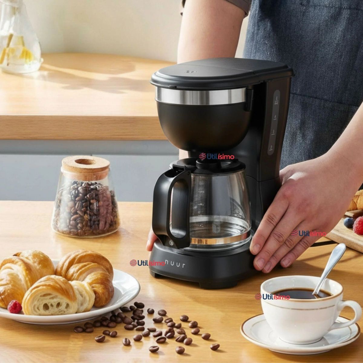 LINE - Cafetera Eléctrica 6 Tazas 600W de Potencia Con Filtro Reutilizable