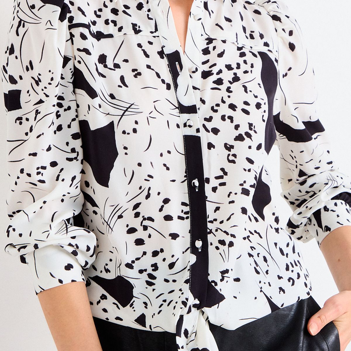 IO - Blusa Fantasia Mujer Crudo Io