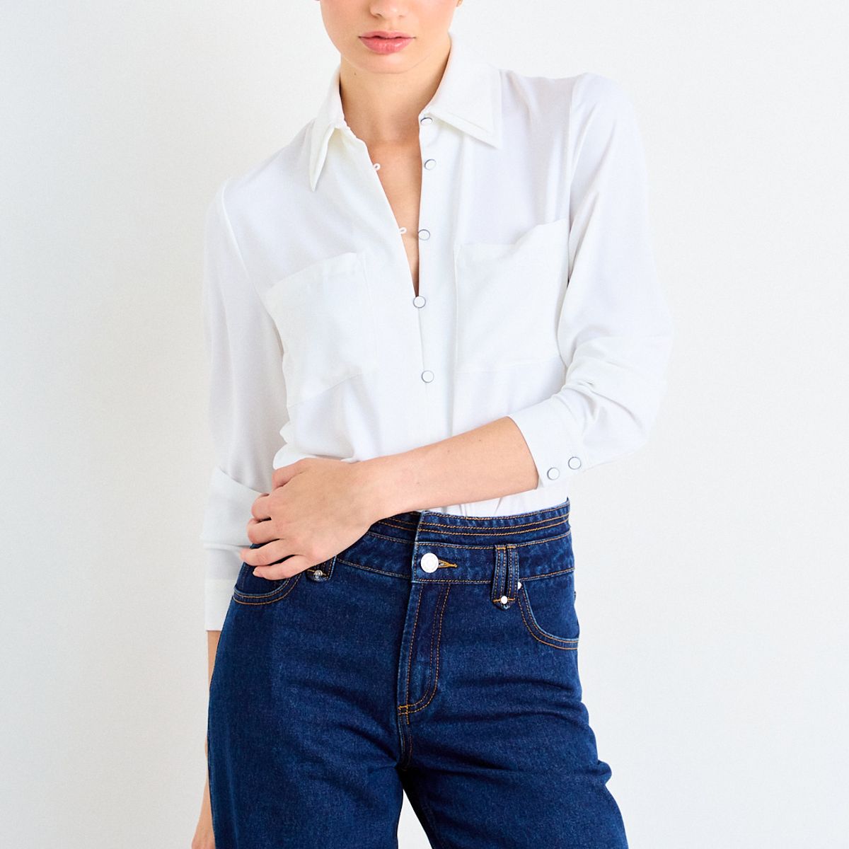 IO - Blusa Lisa Mujer Crudo Io
