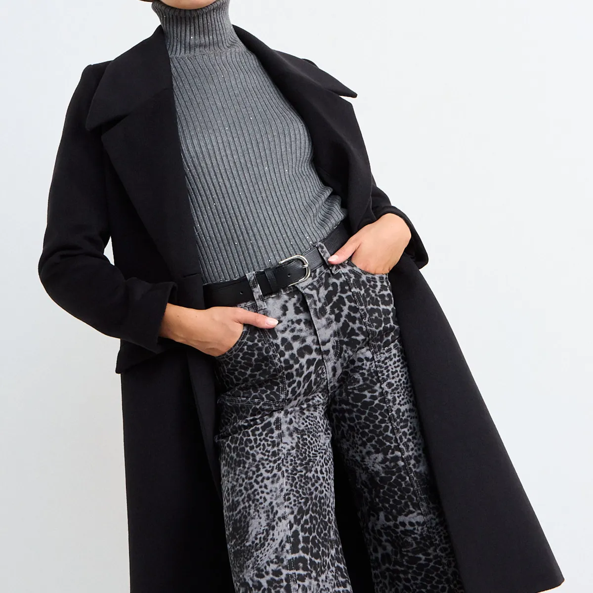 IO - Chaqueton Liso Mujer Negro Io