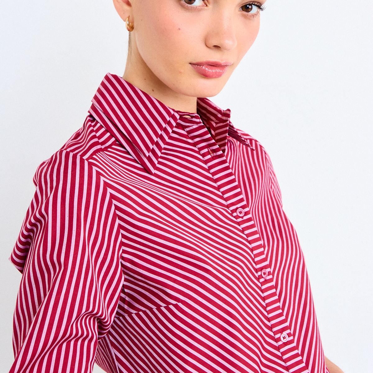 IO - Blusa Fantasia Mujer Burdeos Io