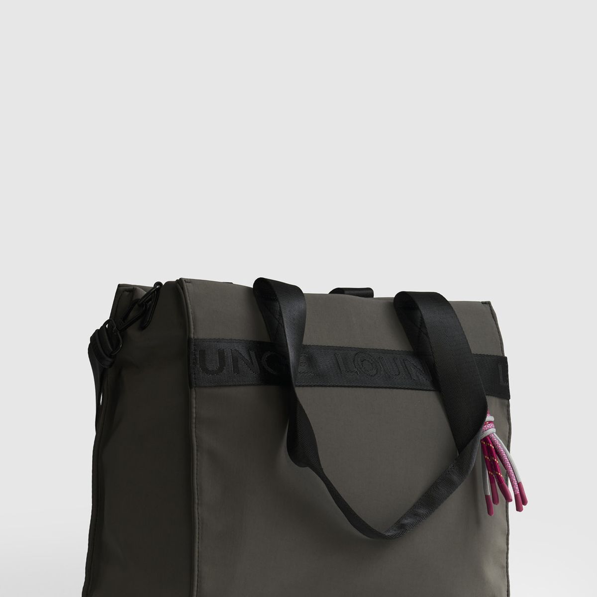 LOUNGE - Cartera De Hombro Notebook Llavero Iconicas LOUNGE