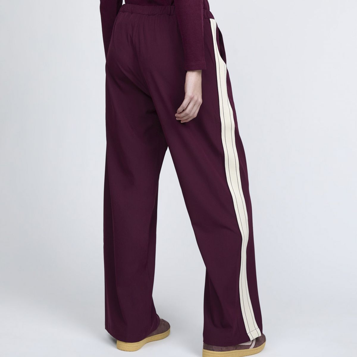 ELLESSE - PANTALON MUJER ELLESSE LONDRES BURGANDY