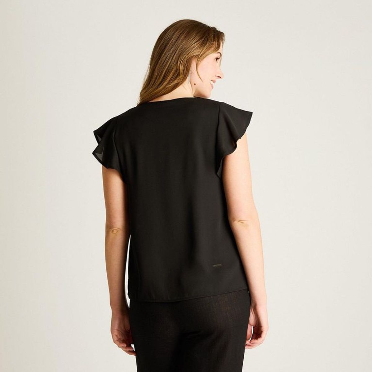 LORENZO DI PONTTI - Blusa Negra Volantes & Collar