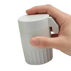 GENERICO - Pastillero 4 En 1 - Muele, parte, corta Y guarda Pastillas