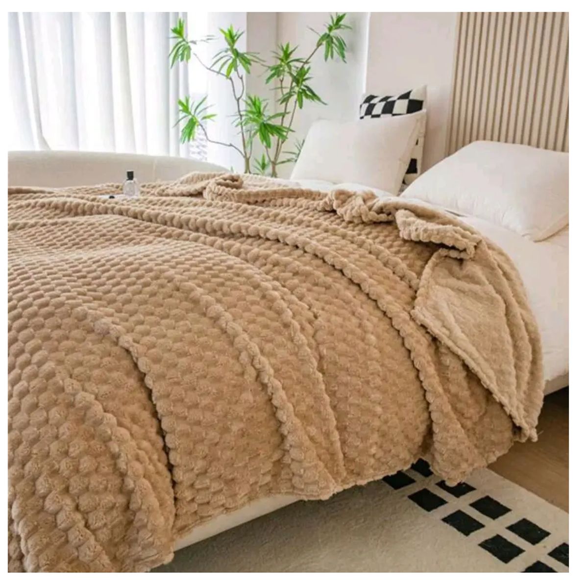 GENERICO - Frazada 2 Plaza Unicolor Cuadrille Color Beige