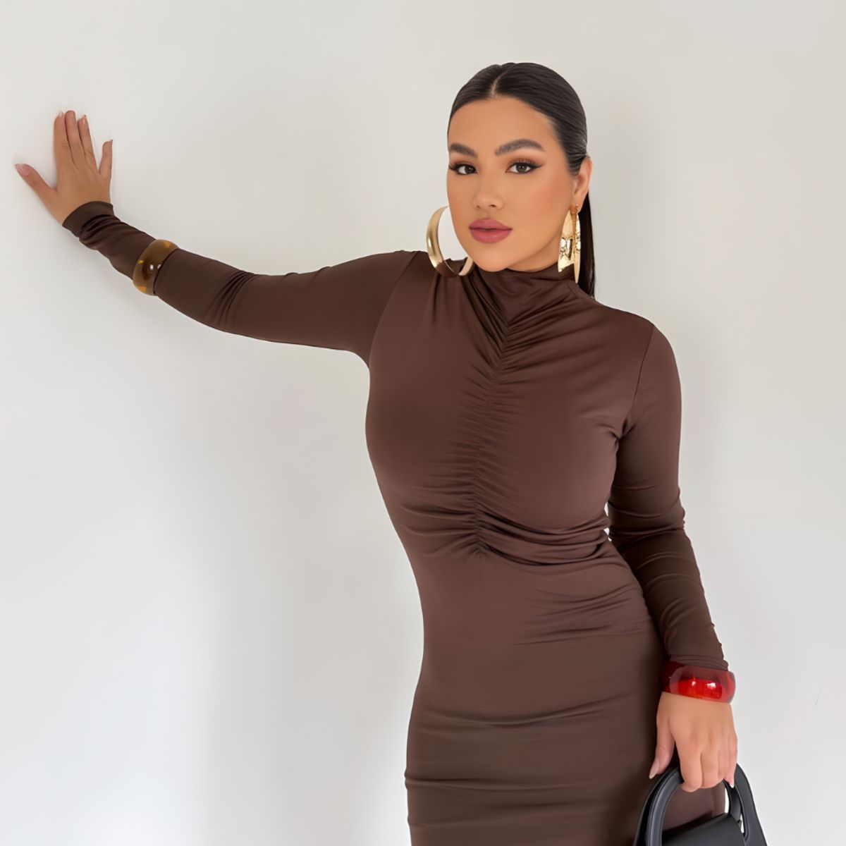 AUVA - Vestido con cuello manga larga Bras