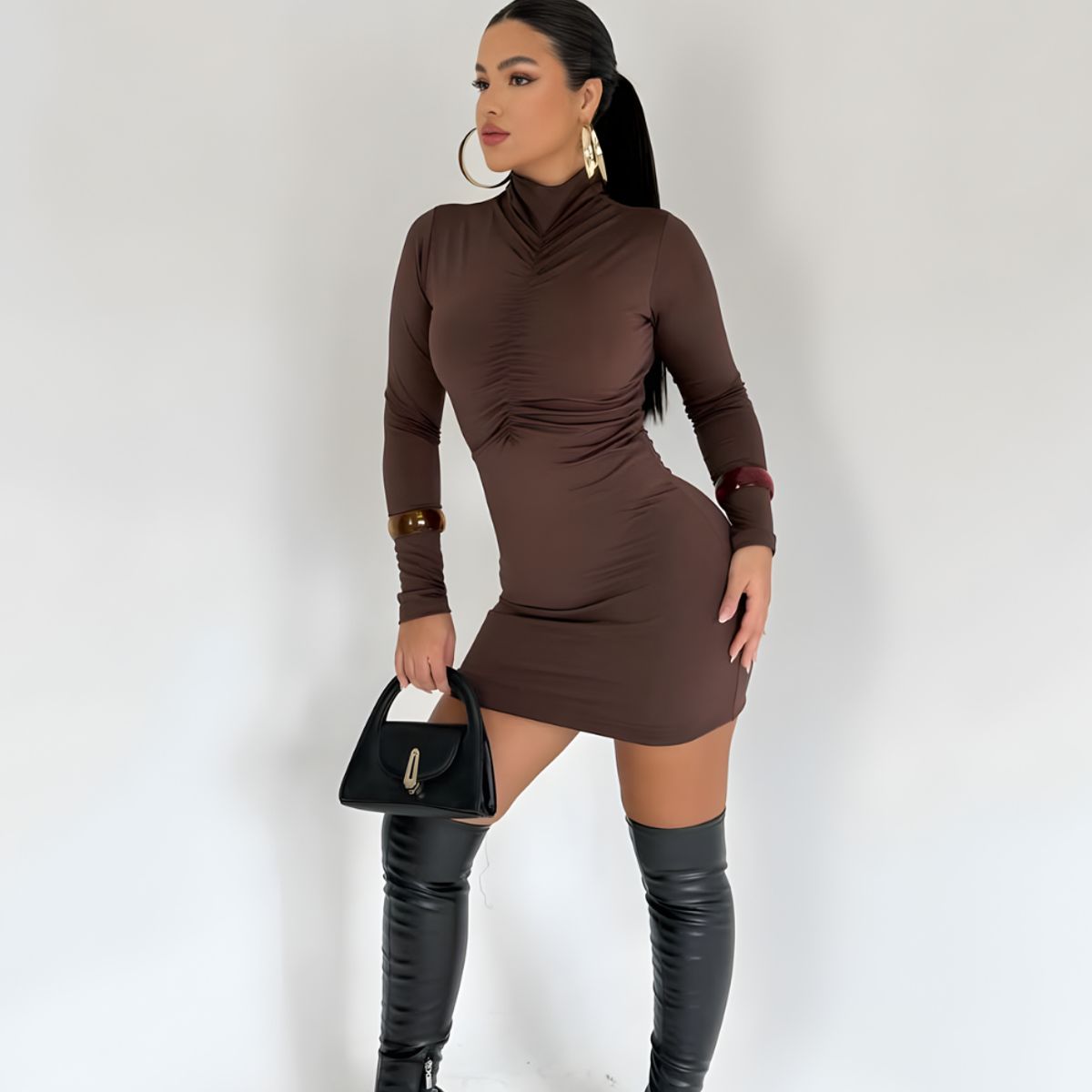 AUVA - Vestido con cuello manga larga Bras