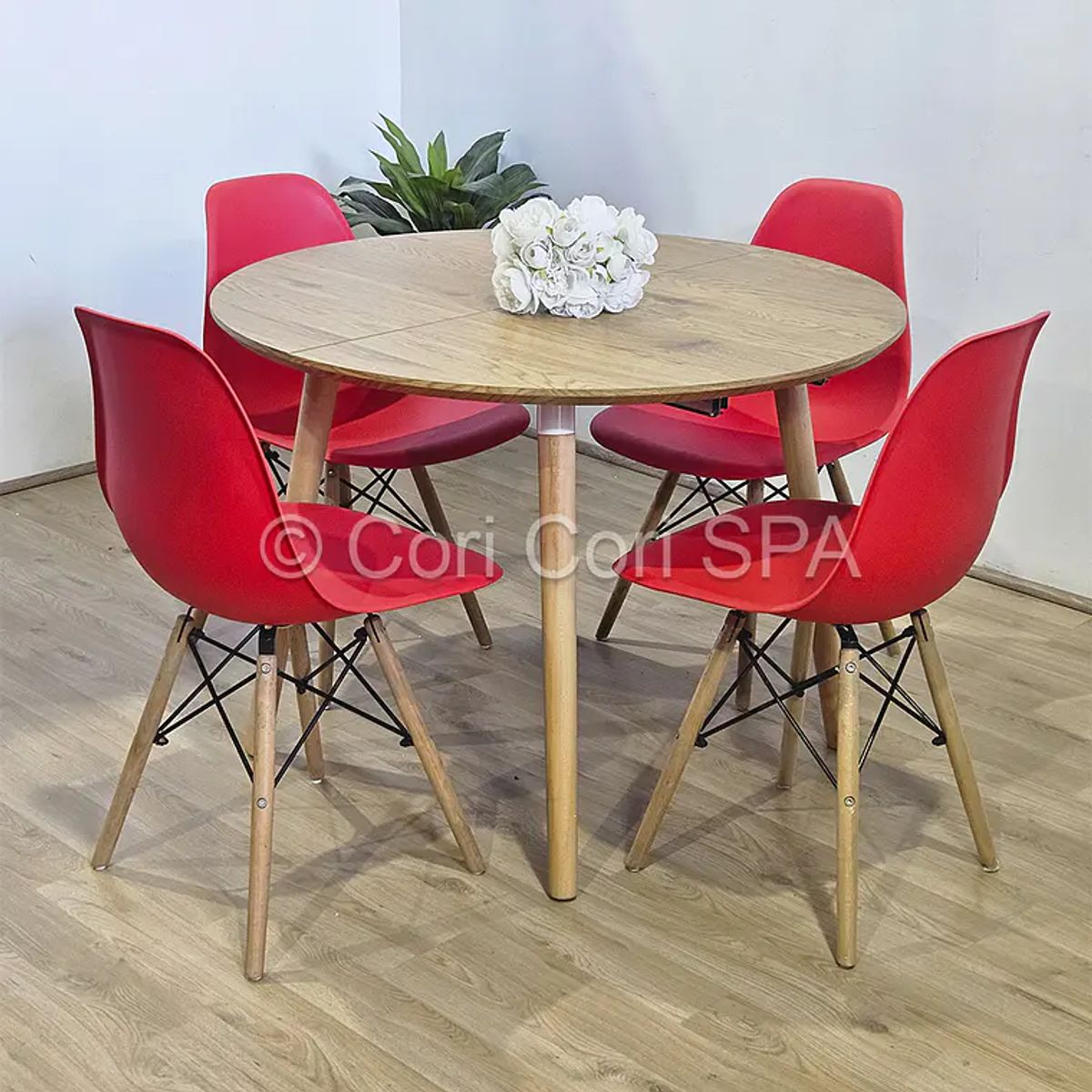 CORI CORI - Comedor Mesa Aura Wood 100cms + 4 Sillas Eames