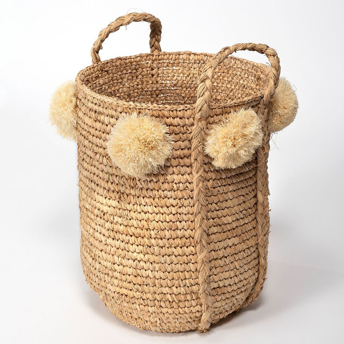 FORM DESIGN - Canasto Pompon